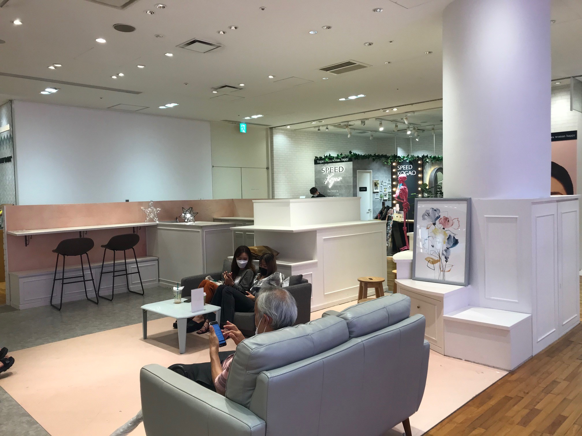 【東急プラザ表参道原宿】＜12月11日～12月25日 クリスマス特集＞食物販に実施可能な最大2テナント実施可能な4Fイベントスペースの画像6