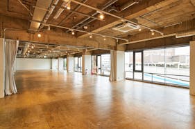 【町田パリオ】町田駅直結の大型イベントや展示会、販売会の会場に最適な町田エリアの街中が一望できる開放感あふれるイベントスペース(全面/463㎡)