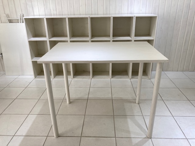 ラックや机もご利用いただけます。