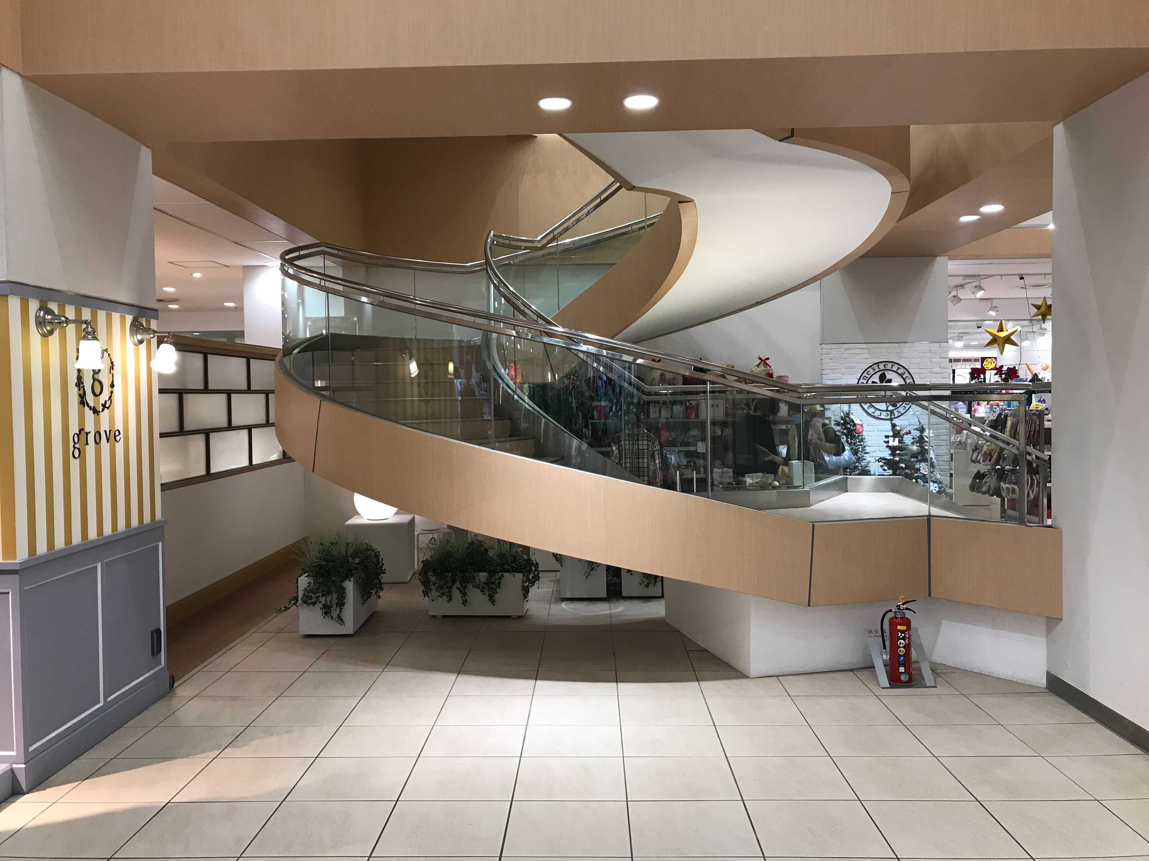 【東急プラザ新長田】ポップアップストアやPRイベントに最適な1階中央の人通りの多いイベントスペースのメイン画像