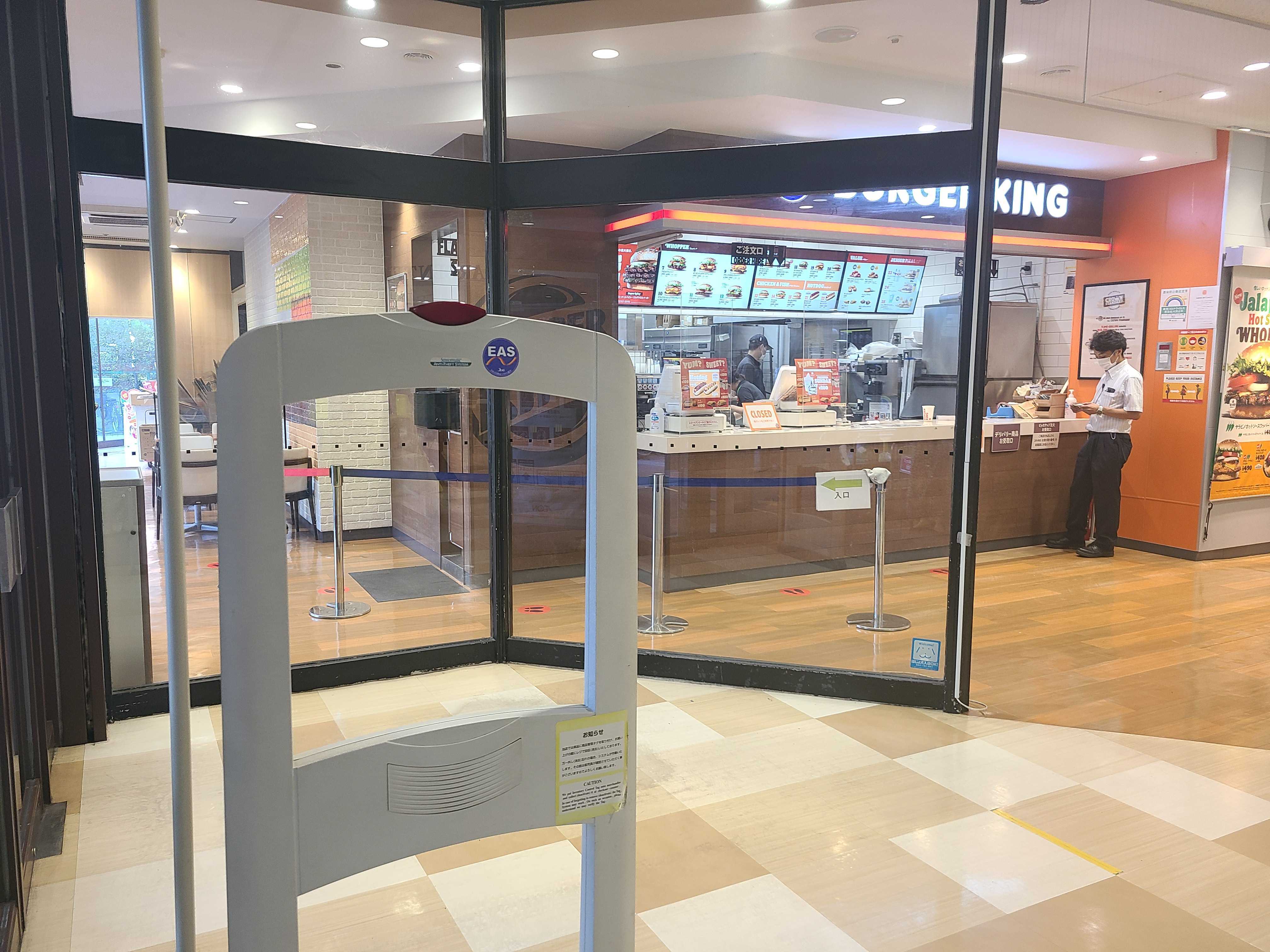 【イオン 葛西】店内：FF側入口付近催事スペースの画像7