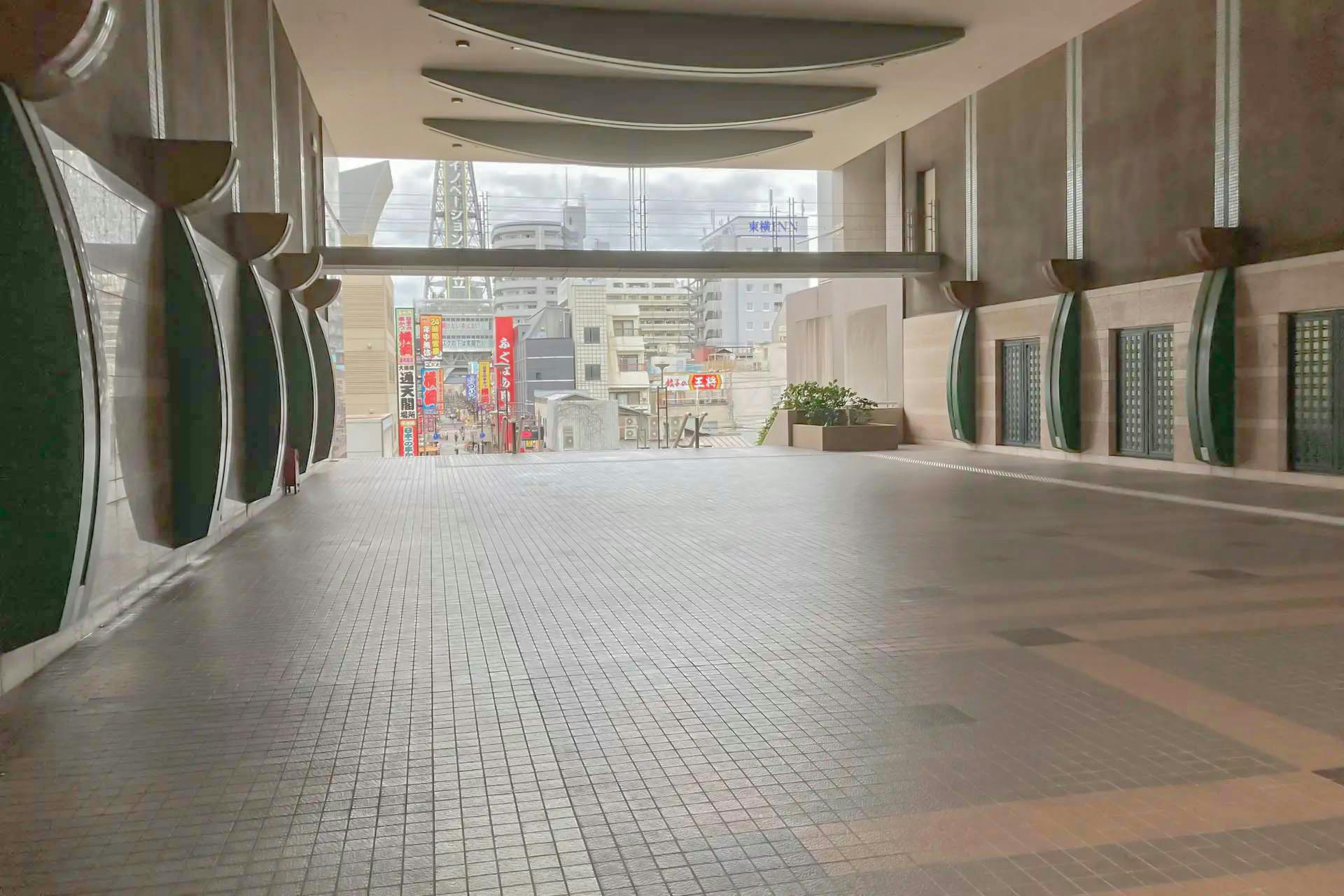 【SPAWORLD HOTEL&RESORT】大型プロモーションイベントに適した西日本最大級の温浴施設、入館口前のピロティ部分100㎡~(最大1400㎡まで)