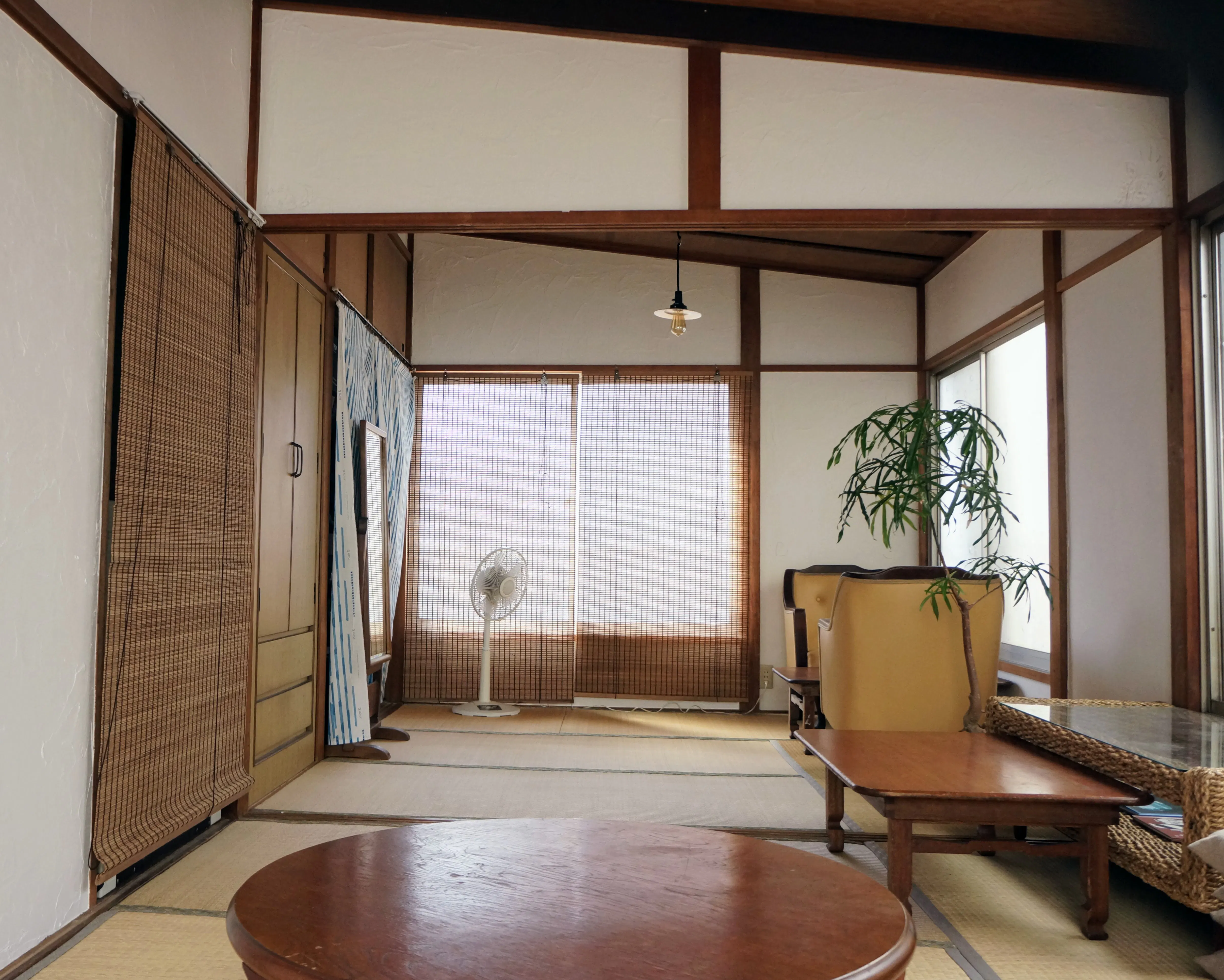 【関原商店街】撮影やワークショップに利用可能な昔懐かしい雰囲気のレンタルスペース(2F)