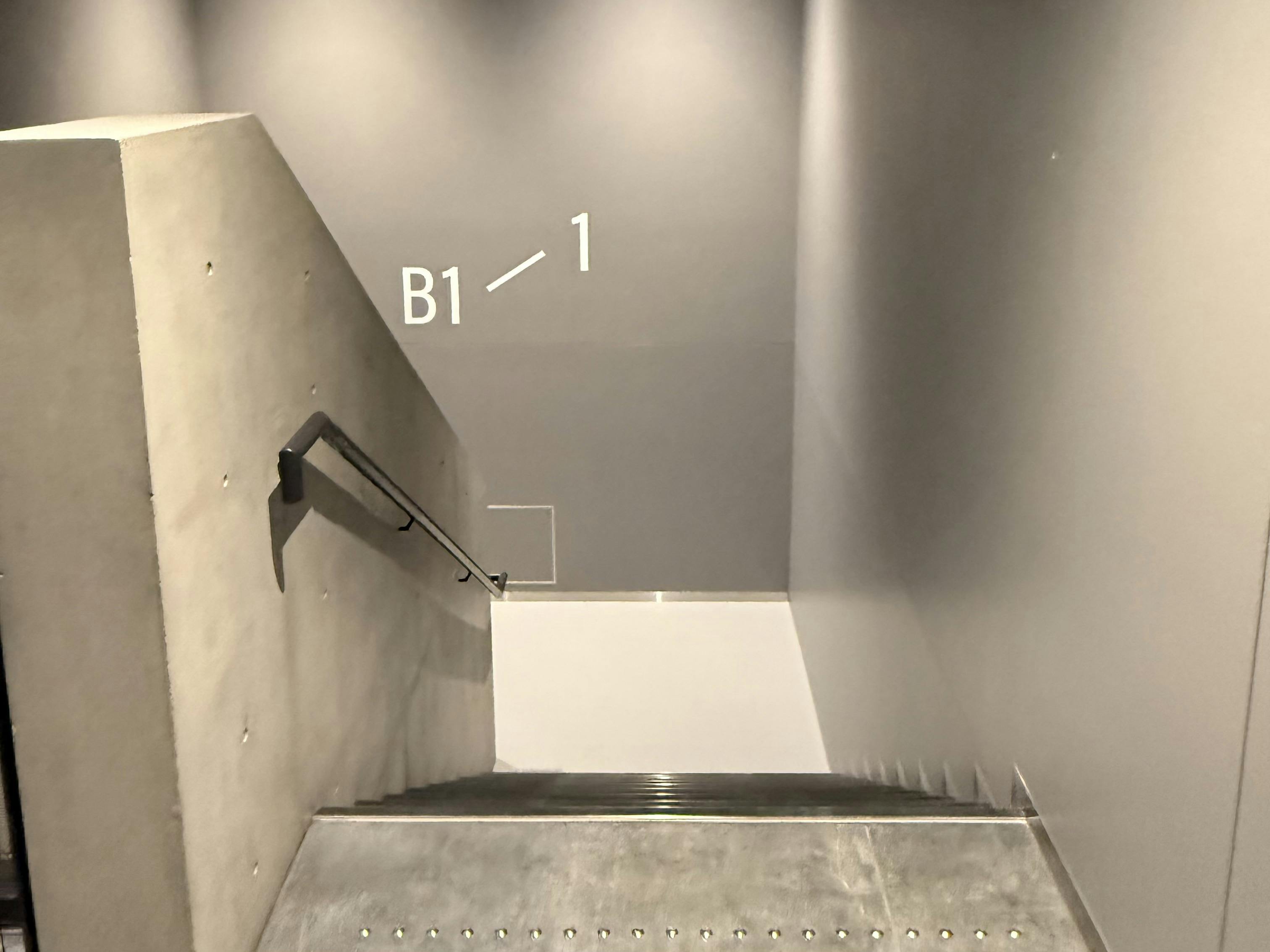 搬入経路(階段あり)