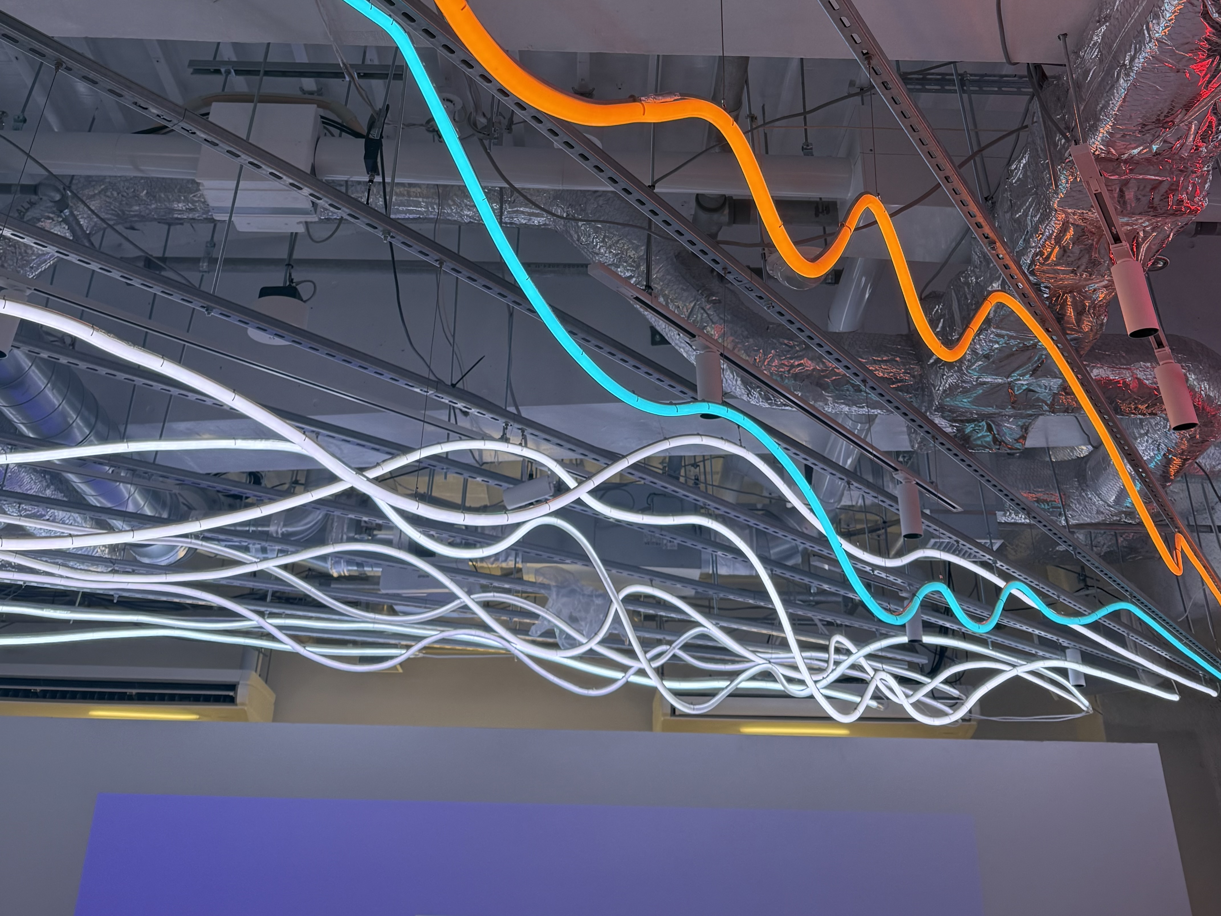 【KOMAZAWA Park Quarter】【駒沢大学駅徒歩1分】パーティ・謝恩会・懇親会に最適な地下イベントスタジオ「zawazawa」