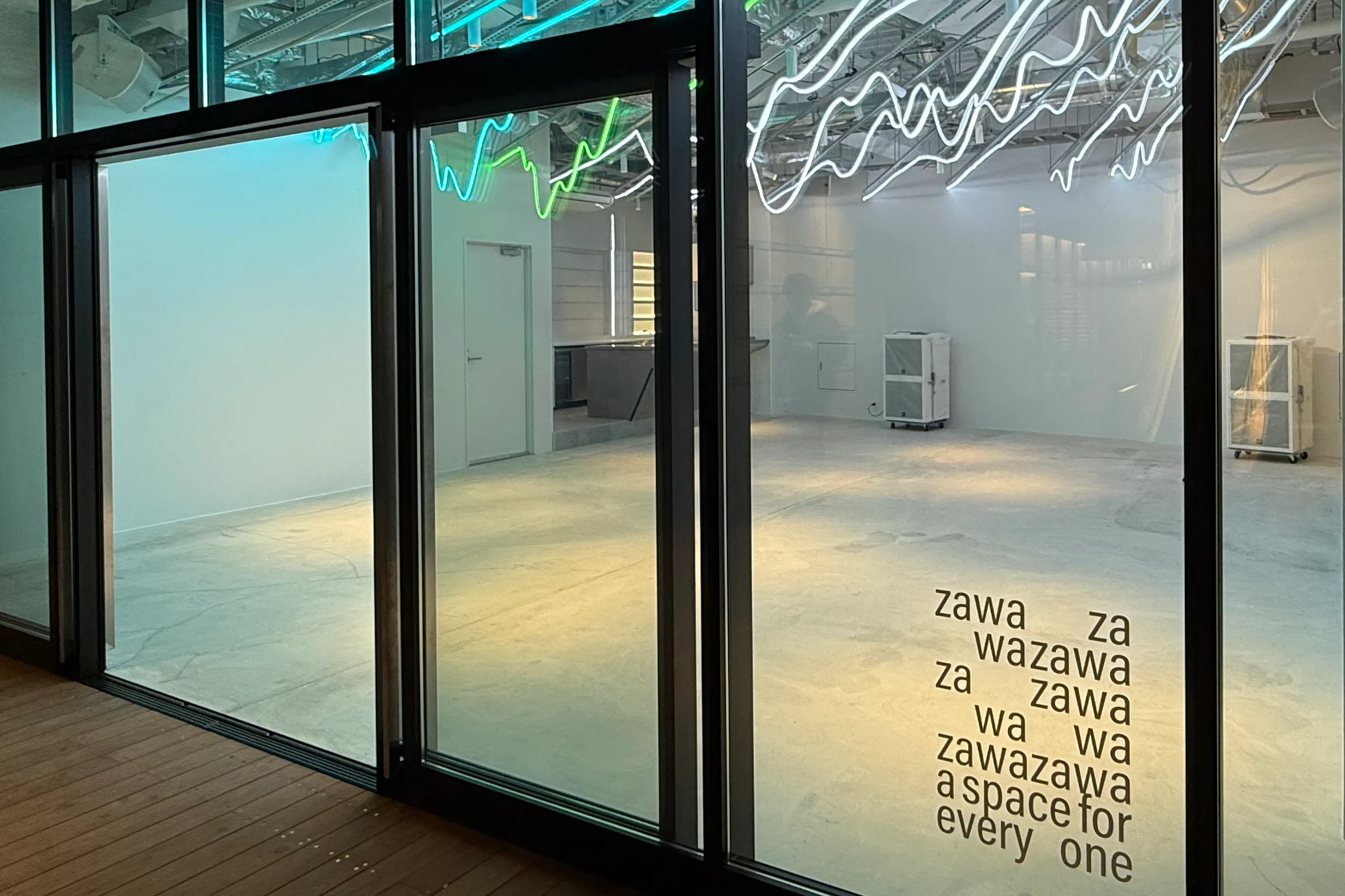 【KOMAZAWA Park Quarter】【駒沢大学駅徒歩1分】パーティ・謝恩会・懇親会に最適な地下イベントスタジオ「zawazawa」