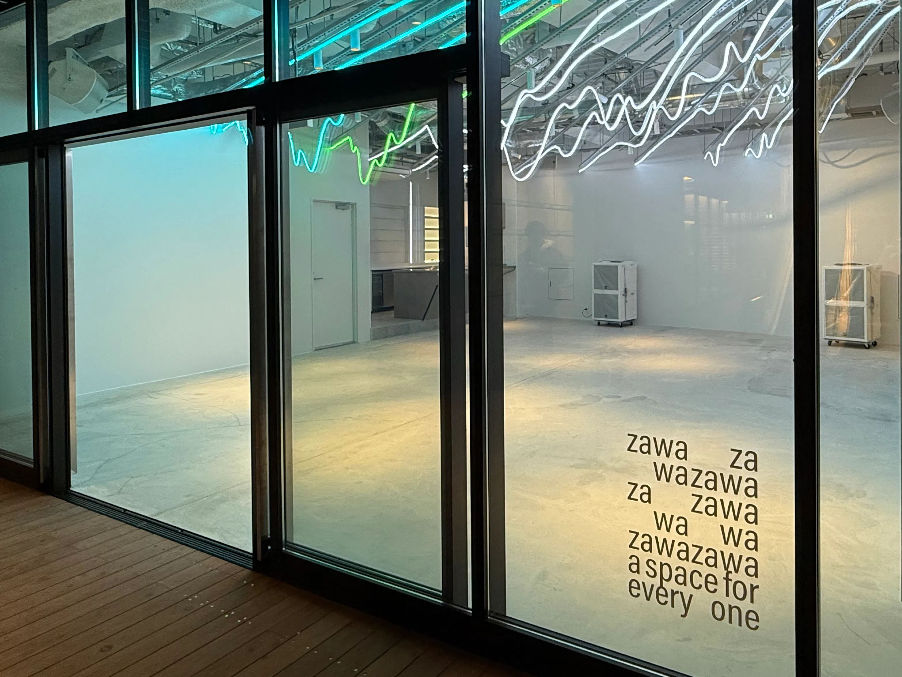 【KOMAZAWA Park Quarter】【駒沢大学駅徒歩1分】パーティ・謝恩会・懇親会に最適な地下イベントスタジオ「zawazawa」