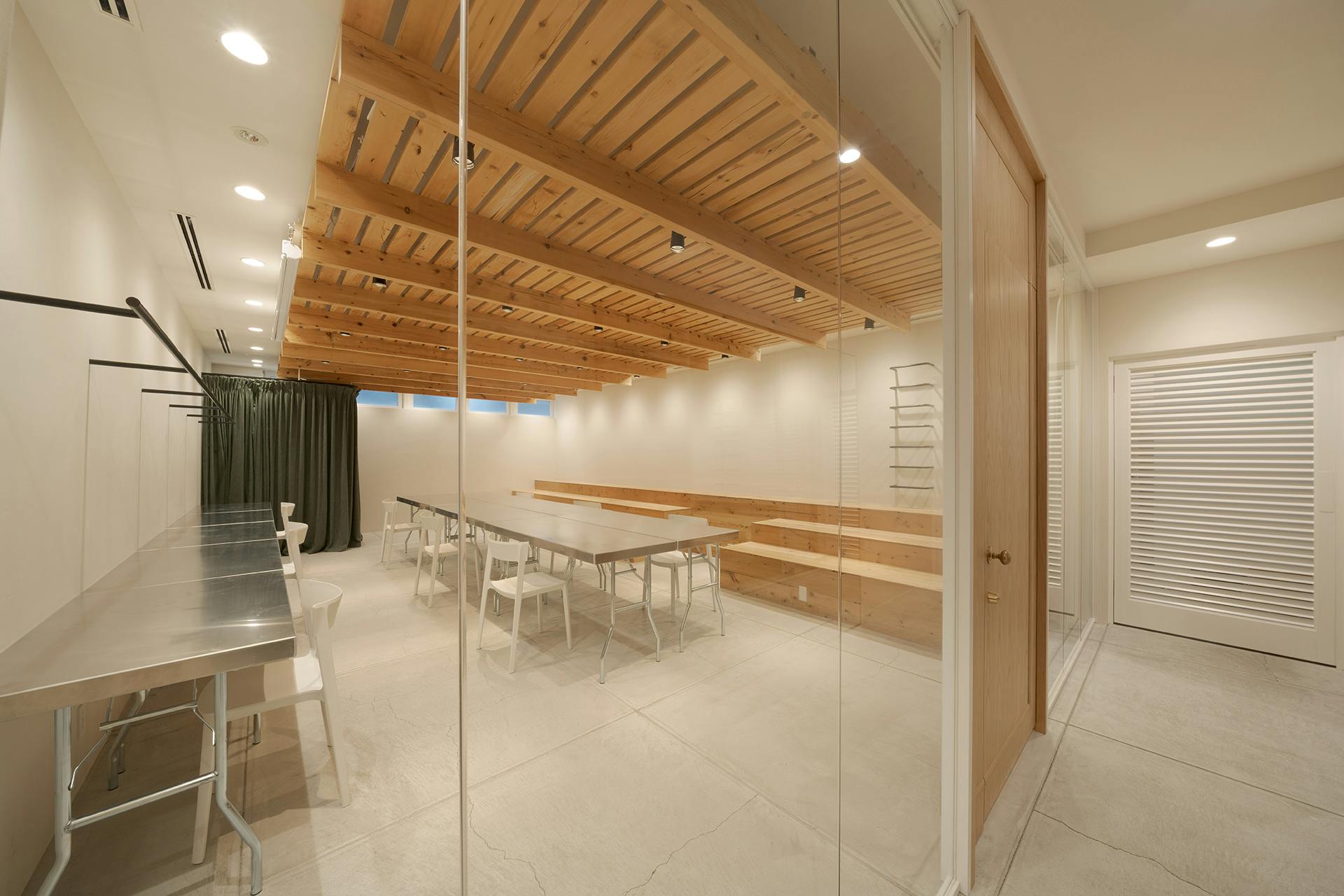 【渋谷駅9分】展示会、プレスイベント、ワークショップなど様々な用途に利用可能なプチ公園通り(パークアベニュー)沿いのイベントスペース