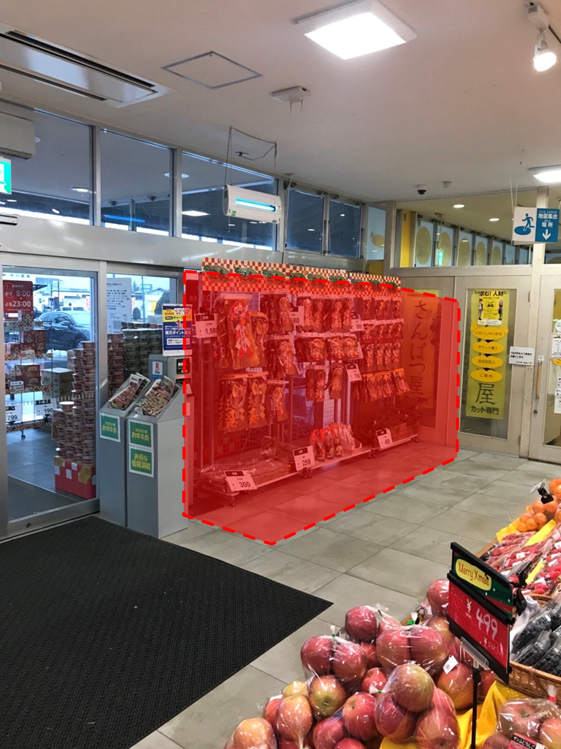 【西友　松川店】店内入口横（青果売場前）　プロモーション用途や物販、食物販のポップアップストアに最適なスーパー店内催事イベントスペース