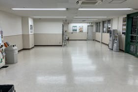 【SOCOLA南行徳】地下2階駐車場エレベーターホール 物販、食物販のポップアップストアや販促プロモーションに最適な催事イベントスペース