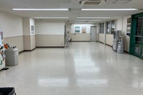 【SOCOLA南行徳】地下2階駐車場エレベーターホール 物販、食物販のポップアップストアや販促プロモーションに最適な催事イベントスペース