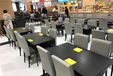 【イオンモール大和郡山】モール内広告 フードコート