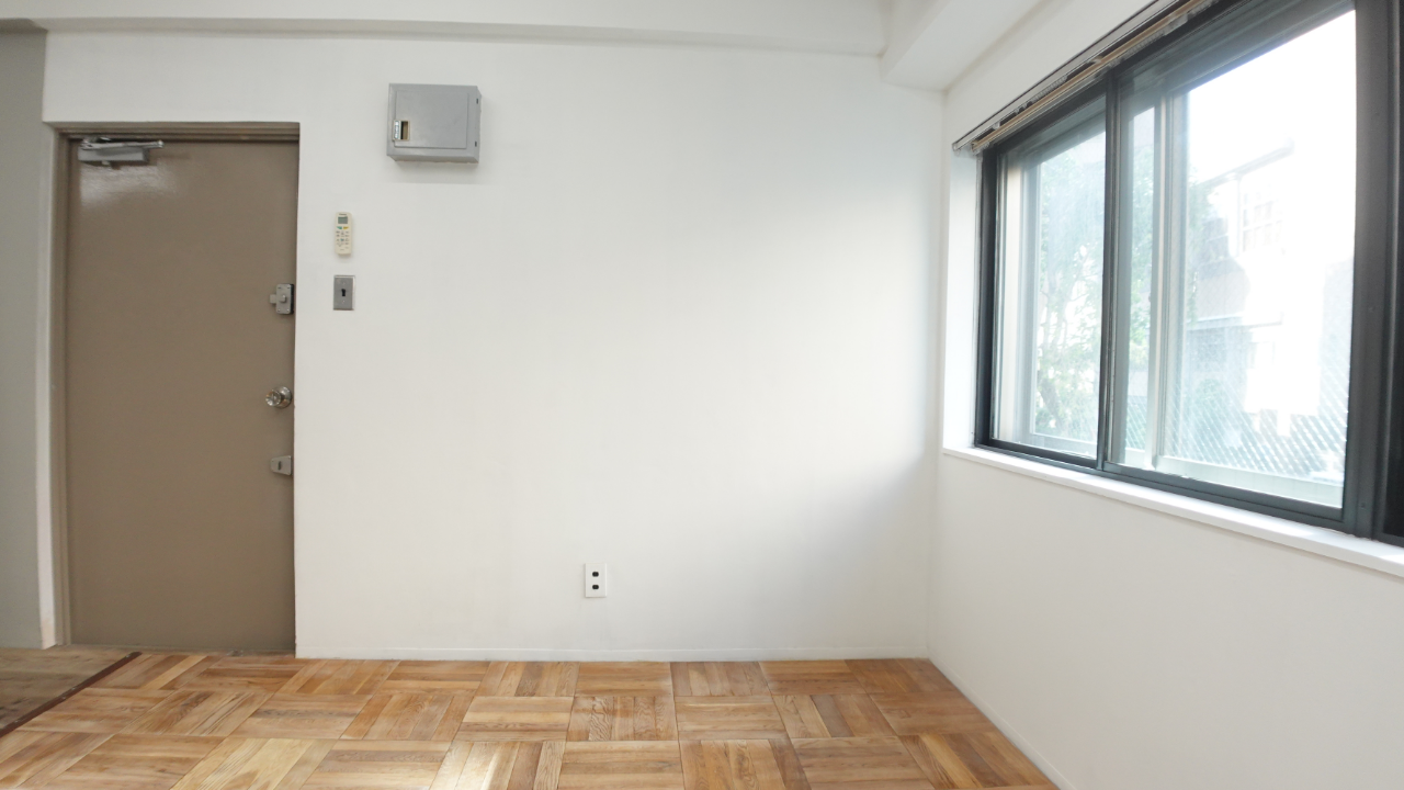 【恵比寿駅5分】各種展示会やポップアップ、撮影用途に最適な白基調のレンタルスペース