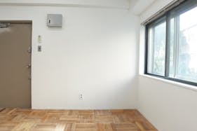 【恵比寿駅5分】各種展示会やポップアップ、撮影用途に最適な白基調のレンタルスペース