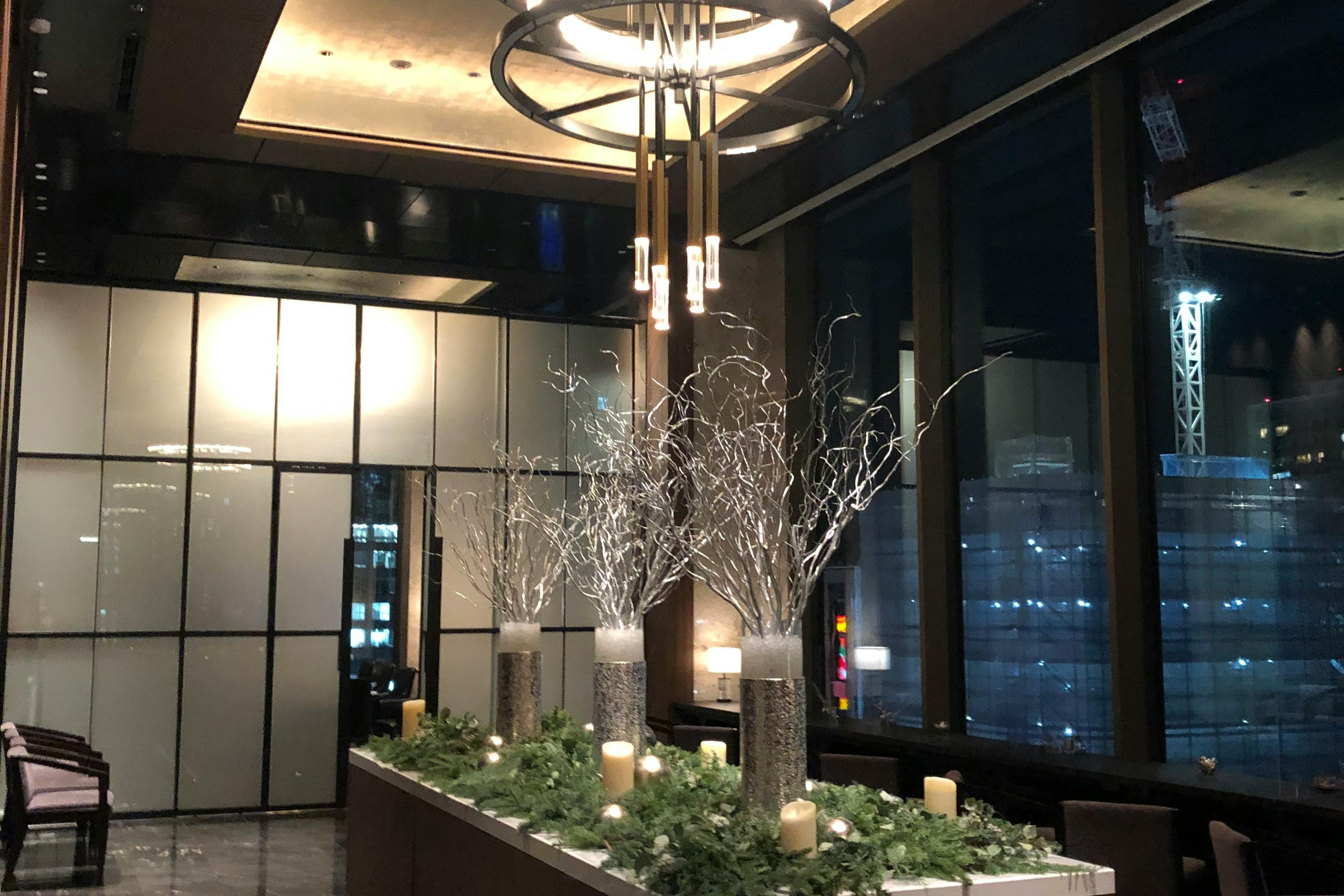 【ACホテル・バイ・マリオット東京銀座14F】東銀座駅から3分!展示会やレセプションに最適なホテル最上階の高級感溢れるイベントスペース「ロジェドール」