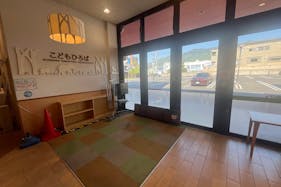 【フレスタ波出石店】プロモーションに最適な店内イートインスペース