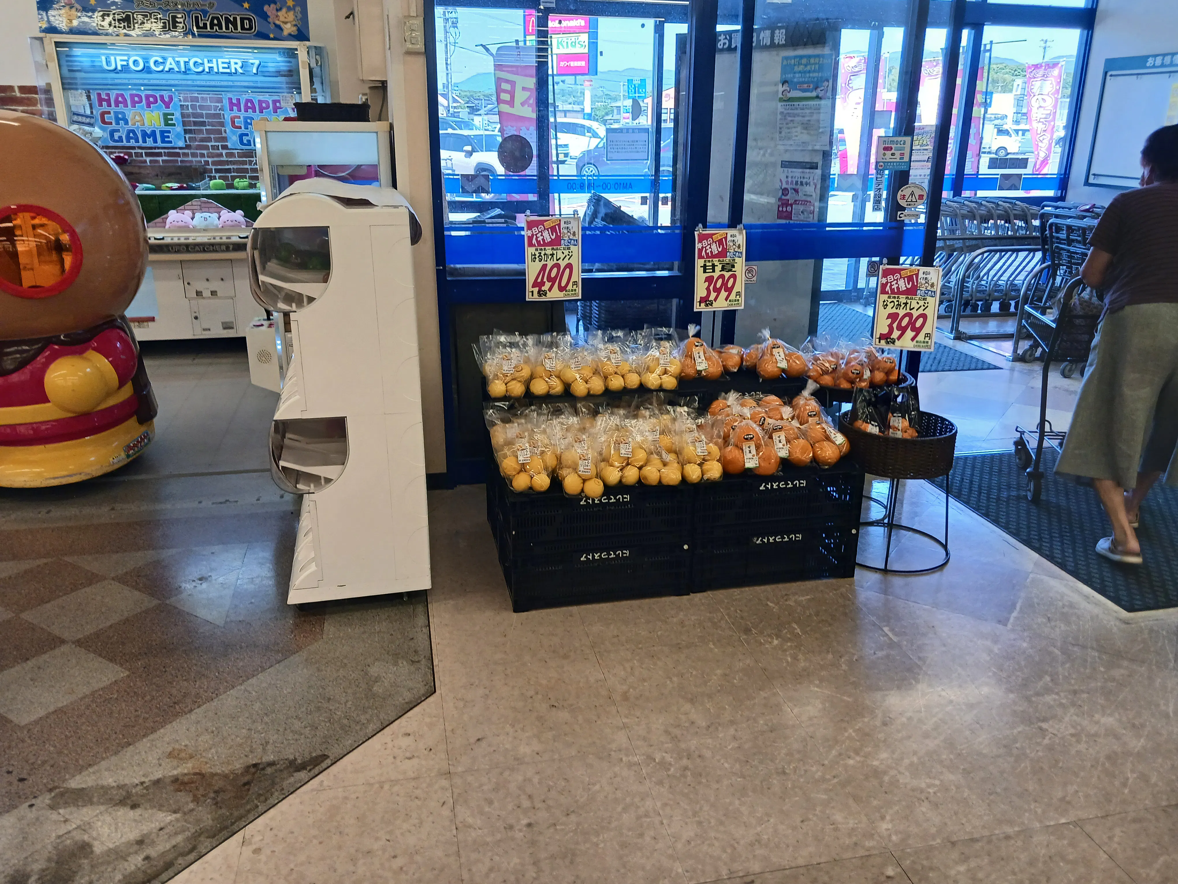【西鉄ストア北茂安店】青果側 販促プロモーションや物販に最適なスーパー店内催事イベントスペース