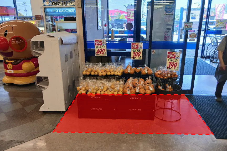 【西鉄ストア北茂安店】青果側 販促プロモーションや物販に最適なスーパー店内催事イベントスペース
