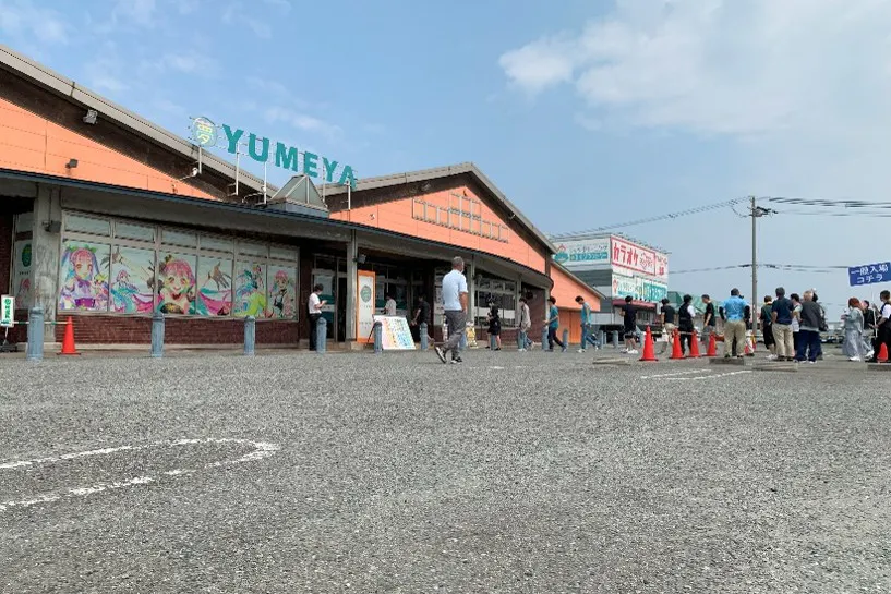 【夢屋加古川店|割引キャンペーン実施中】キッチンカーやプロモーション等に最適なアミューズメント施設のイベントスペース(めん六前⑤)