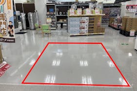 【メガセンタートライアル伊勢崎中央店】⑤食物販や出張販売に適した1階レジ奥スペース