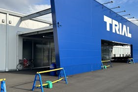 【スーパーセンタートライアル丸亀店】キッチンカー(調理営業)出店限定/屋外スペース