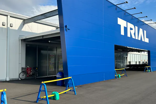 【スーパーセンタートライアル丸亀店】キッチンカー(調理営業)出店限定/屋外スペース