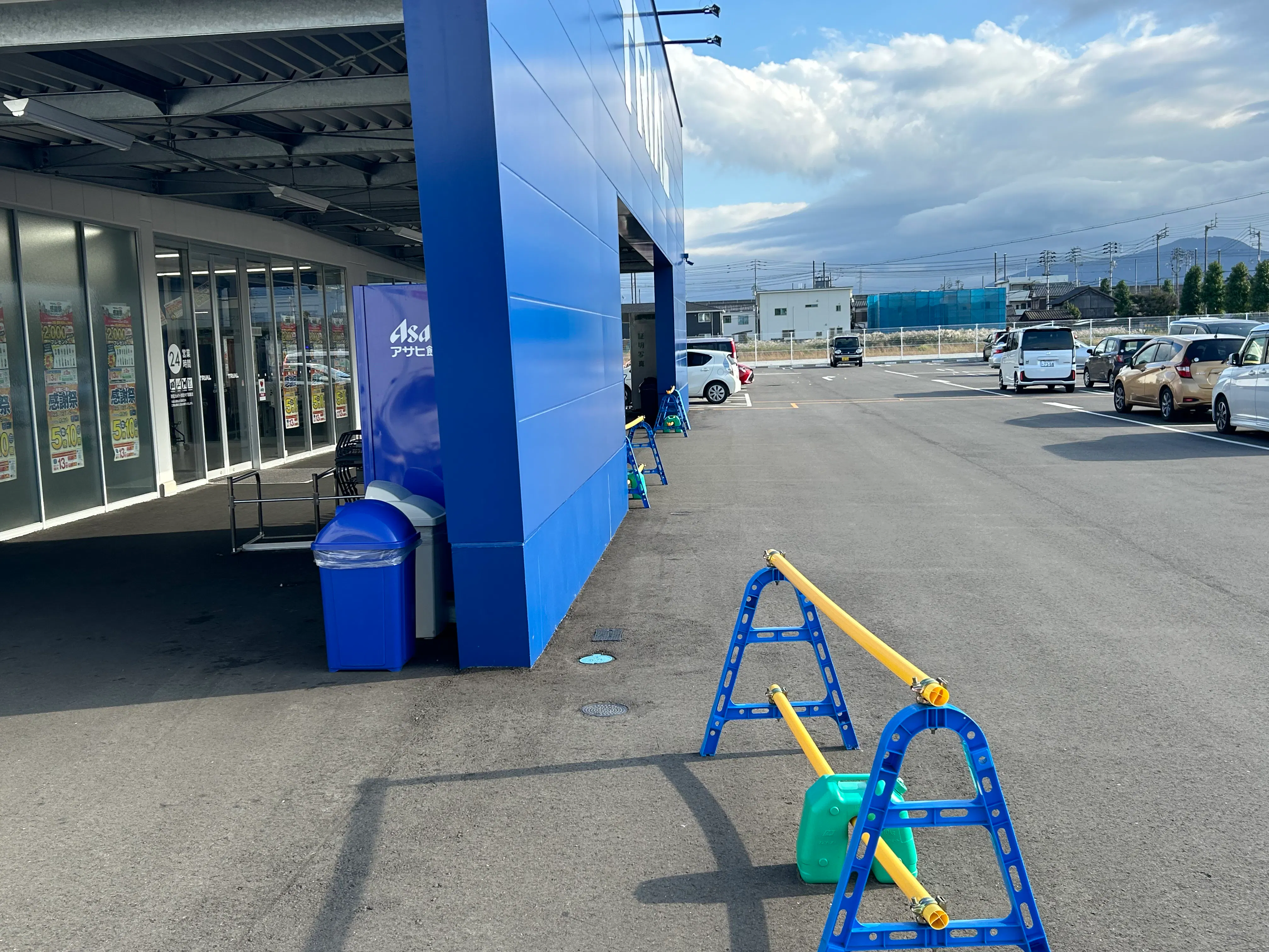 【スーパーセンタートライアル丸亀店】キッチンカー(調理営業)出店限定/屋外スペース