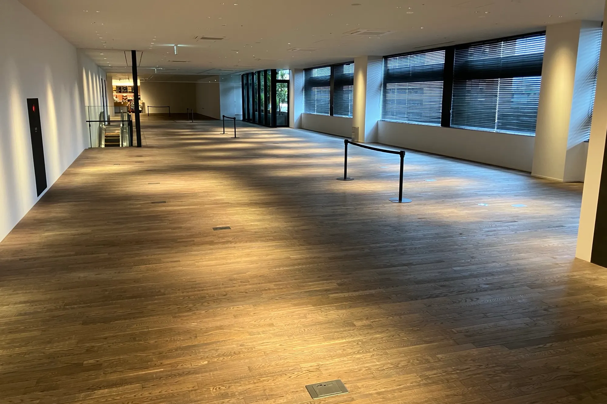 【奈良県コンベンションセンター|C区画(48㎡)】蔦屋書店も所在する奈良県最大の観光交流施設内の2Fイベントスペース