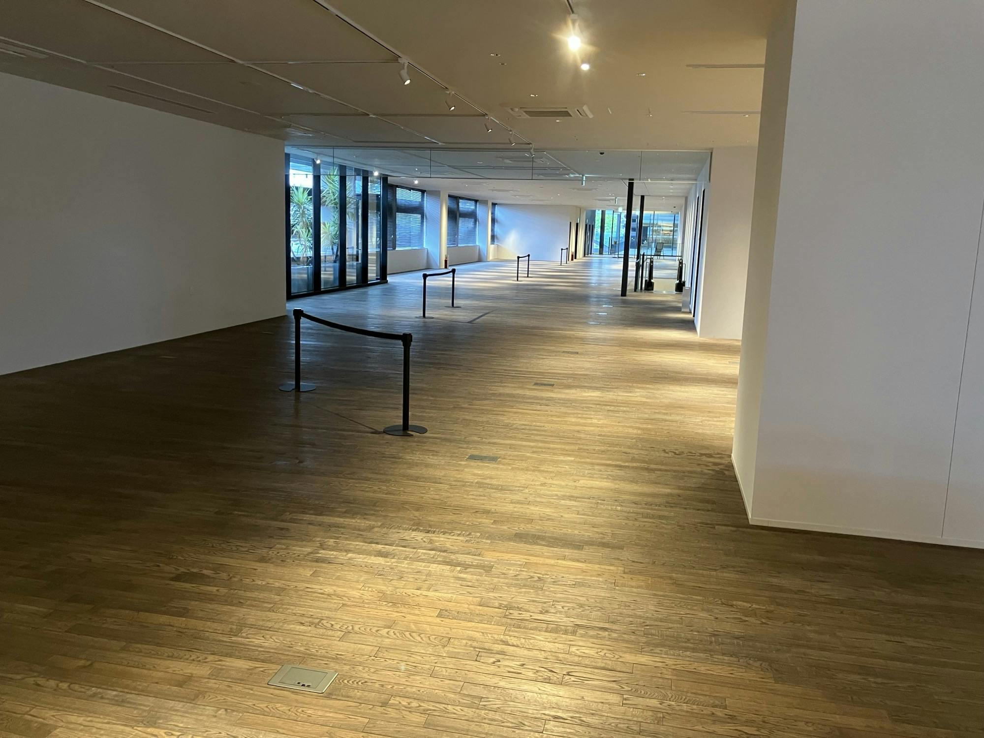 【奈良県コンベンションセンター|C区画(48㎡)】蔦屋書店も所在する奈良県最大の観光交流施設内の2Fイベントスペース