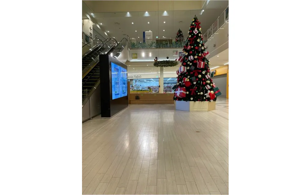 【ららぽーと新三郷】1-5 1階 屋内広場