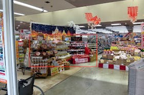 【Aコープパル店】食物販や販促イベントに最適な店内入口前スペース