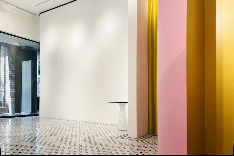 【代官山・渋谷7分】 撮影及び展示会に最適なガラス張り2面採光の八幡通り沿いスペースの画像6