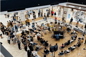 【イオンモール白山】1階かがやきステージ