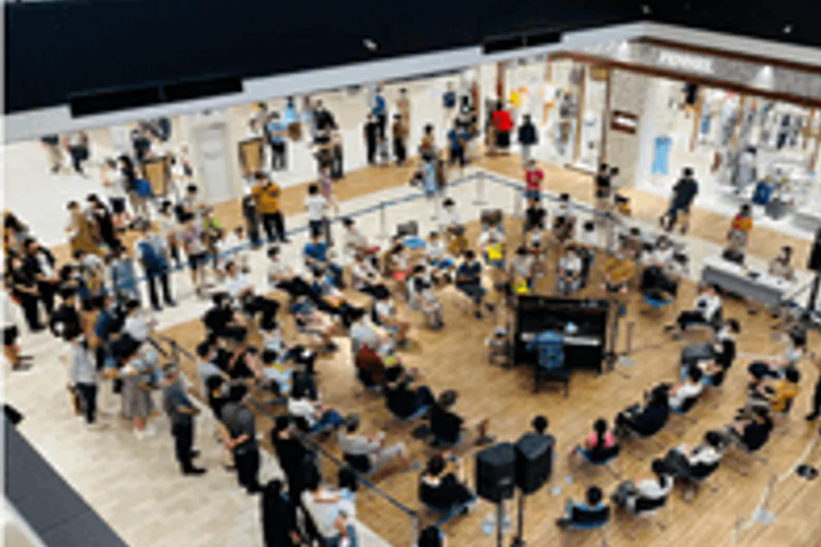 【イオンモール白山】1階かがやきステージ