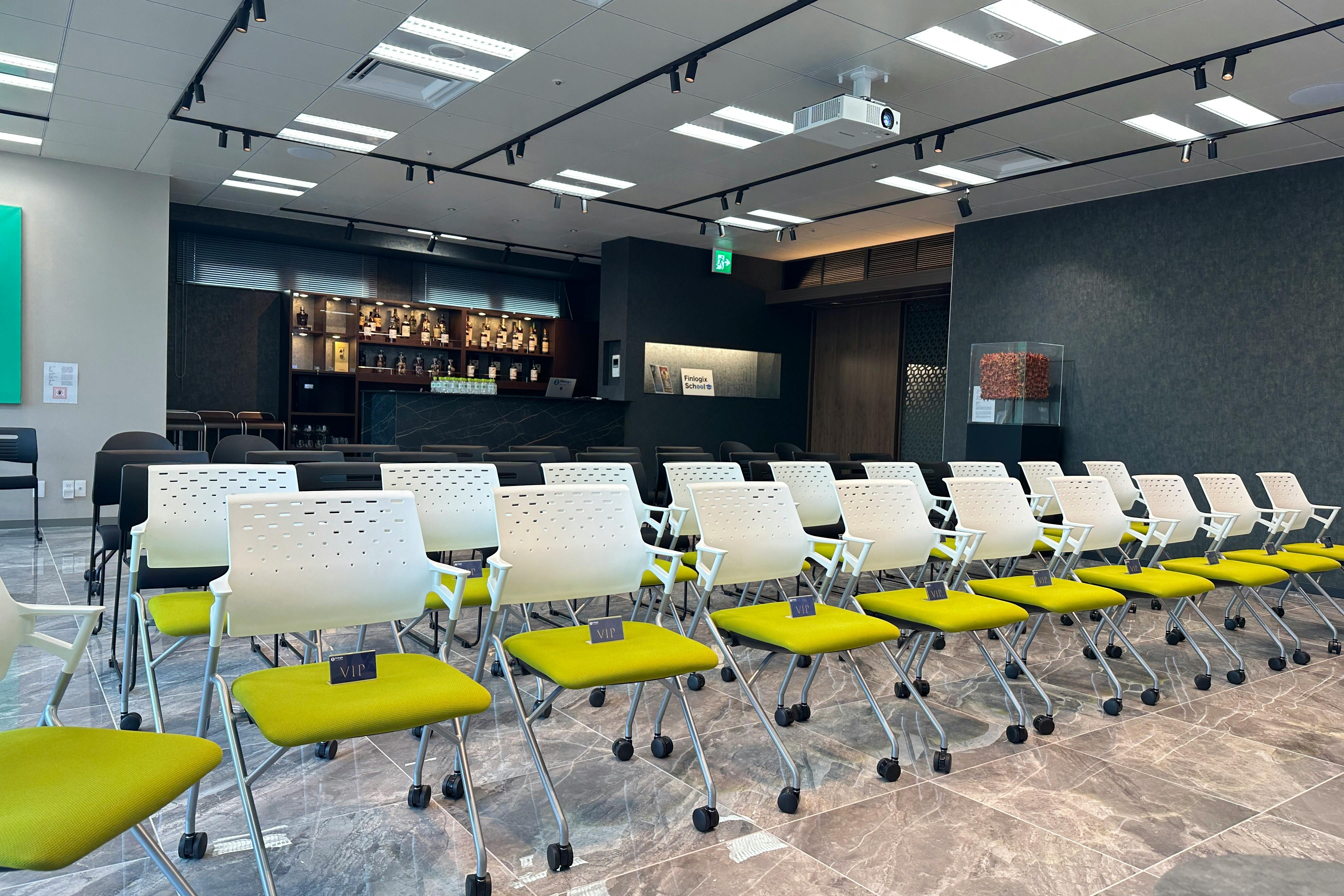 【虎ノ門駅1分】各種展示会やセミナー開催に最適な駅近でアクセス抜群のレンタルスペース