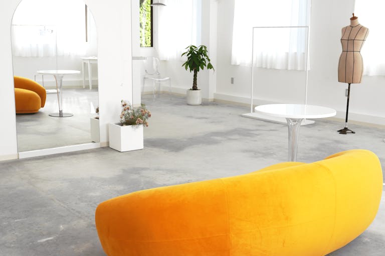 内観1(什器移動可能)