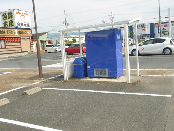 【フレスポ橿原】物販イベントやキッチンカー出店に適した中央自販機横の屋外スペースの画像