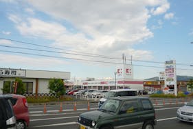 【フレスポ橿原】物販イベントやキッチンカー出店に適した中央自販機横の屋外スペース