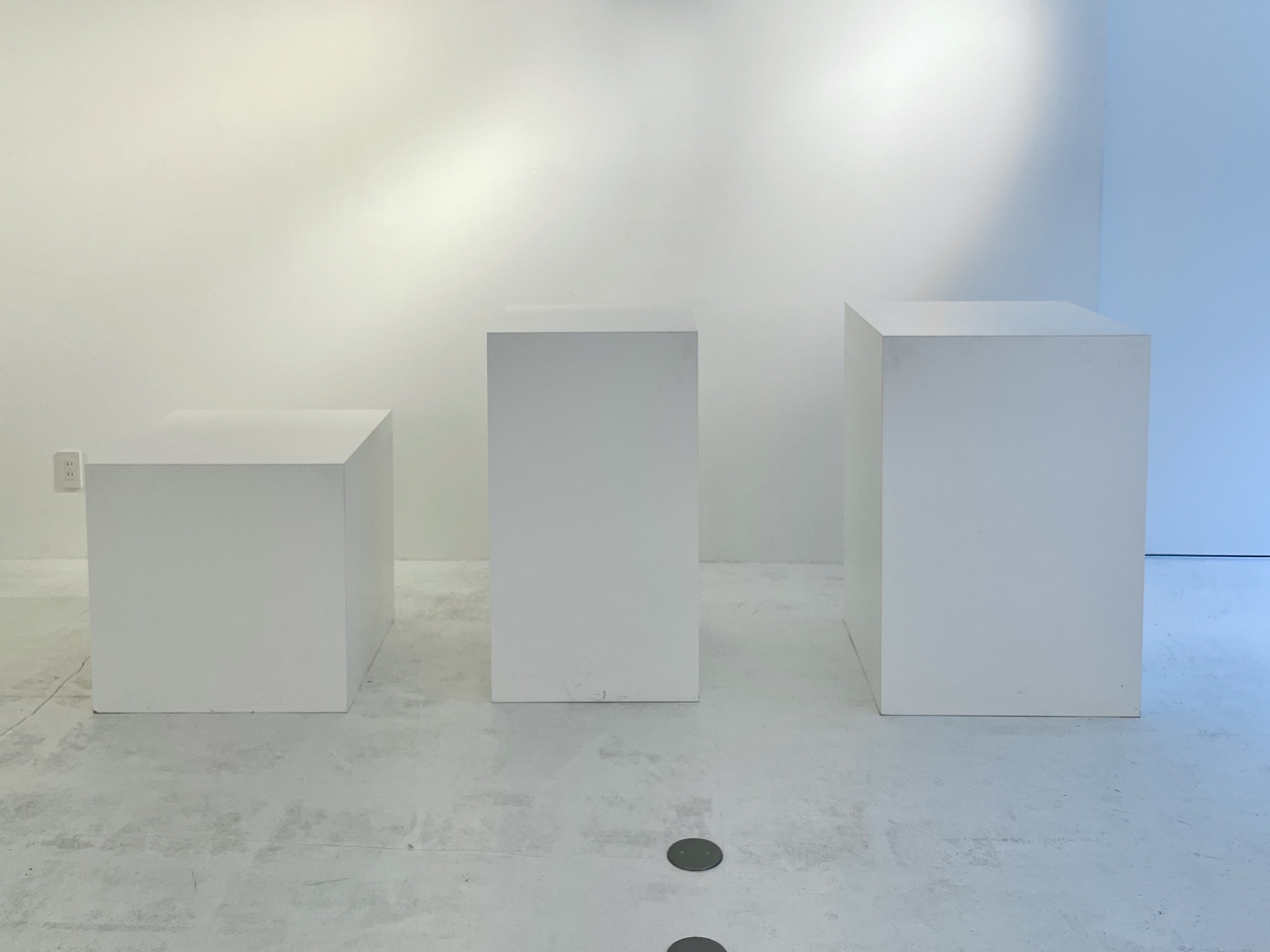 【赤坂駅1分】展示・ワークショップ・ポップアップストア・撮影に最適なホワイトで統一された、シンプルな駅チカキューブ型スペース 