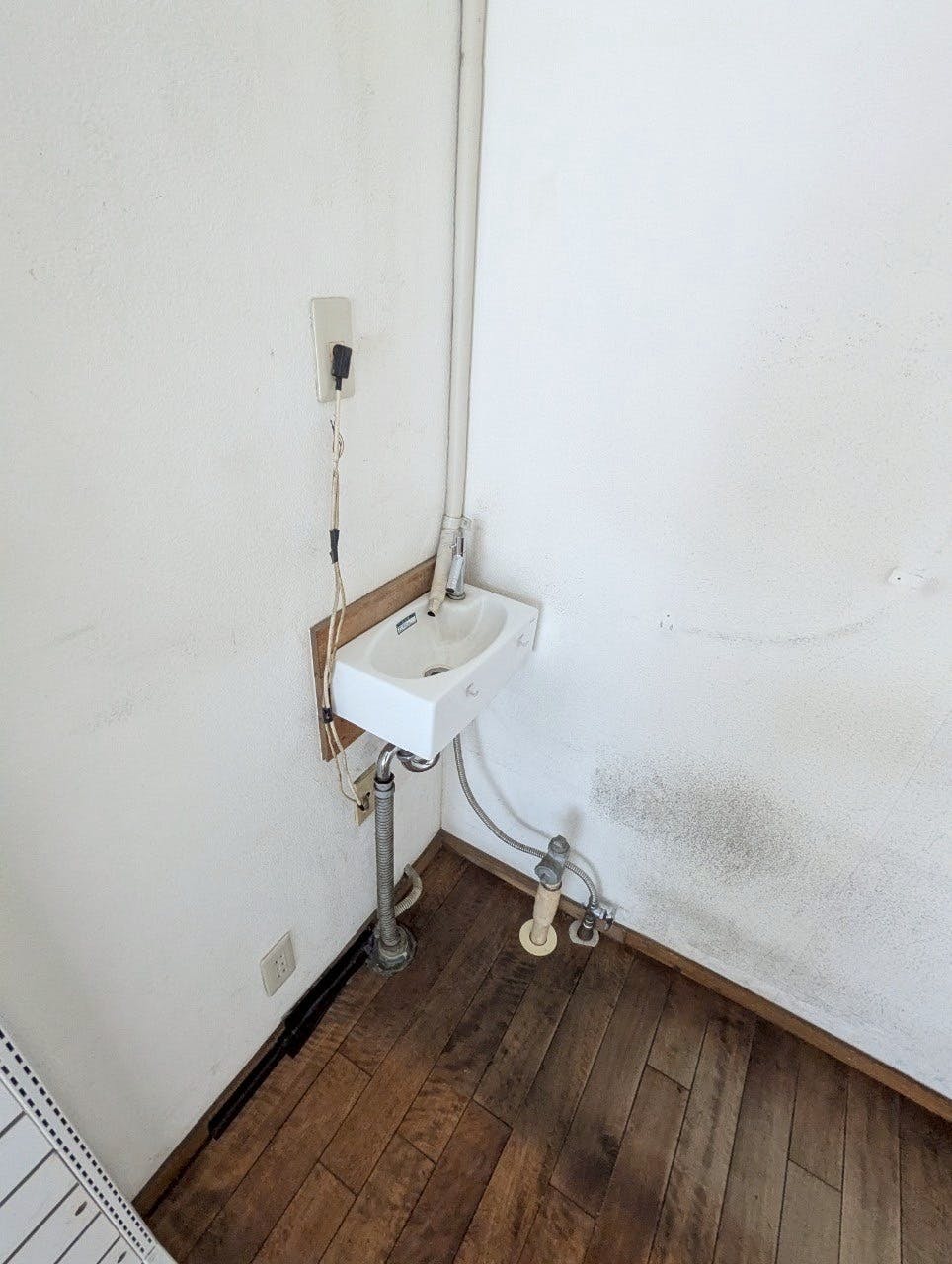 【武蔵小杉駅7分】物販・展示・販促イベントに最適なガラス張りの路面スペース