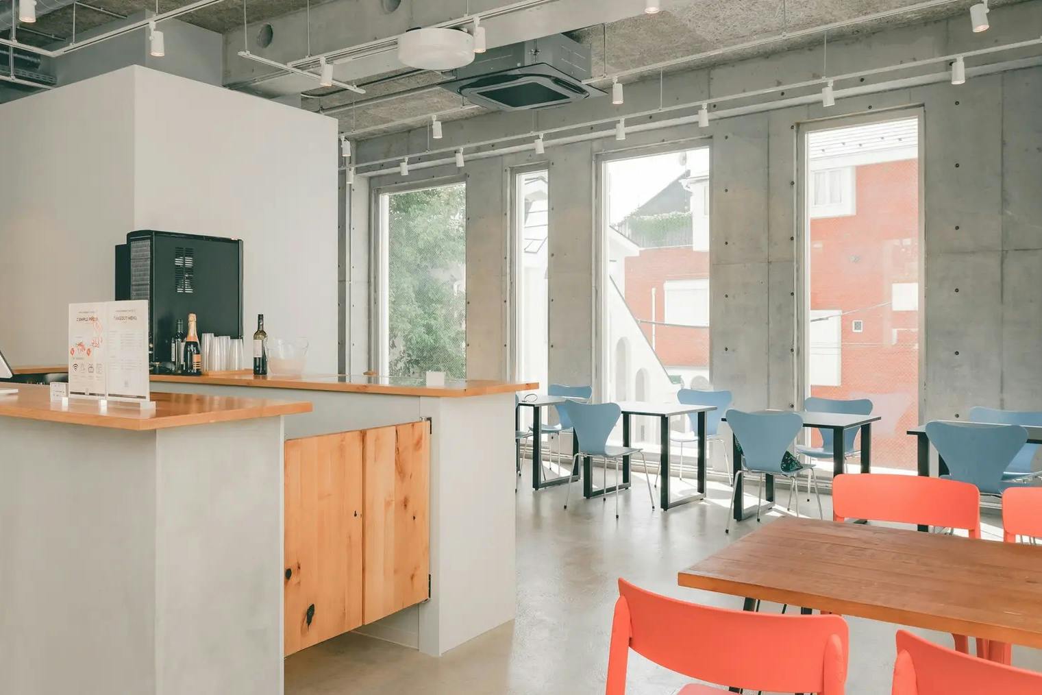 【原宿駅5分】ポップアップや展示会などに適したテラス付きイベントスペース