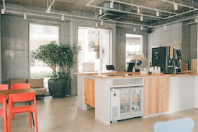 【原宿駅5分】ポップアップや展示会などに適したテラス付きイベントスペース