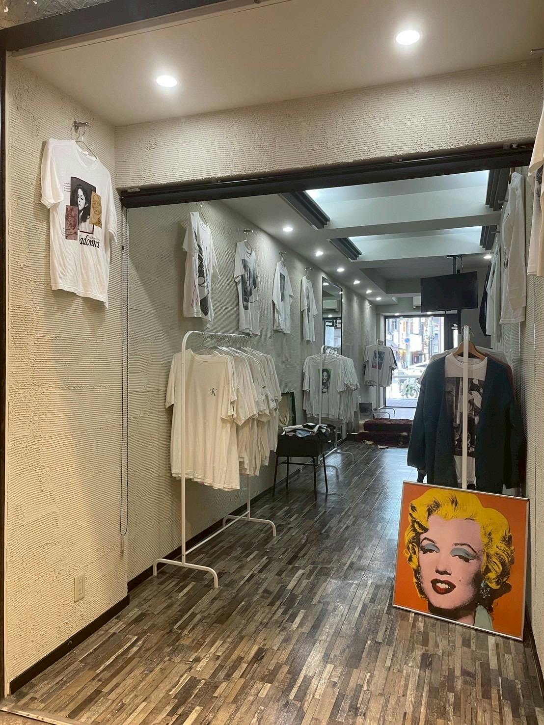 ポップアップストアや販売促進イベントに最適な高架下商店街内のイベントスペース