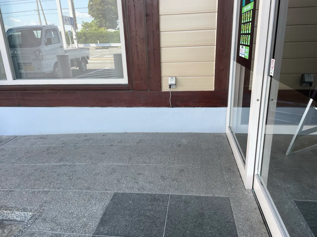 【ダイナム中田店】キッチンカーやプロモーションに最適なアミューズメント施設のイベントスペース