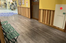 【KAMEIDO CLOCK】1F喫煙所前 電子タバコなどの販促プロモーションに最適な催事イベントスペース