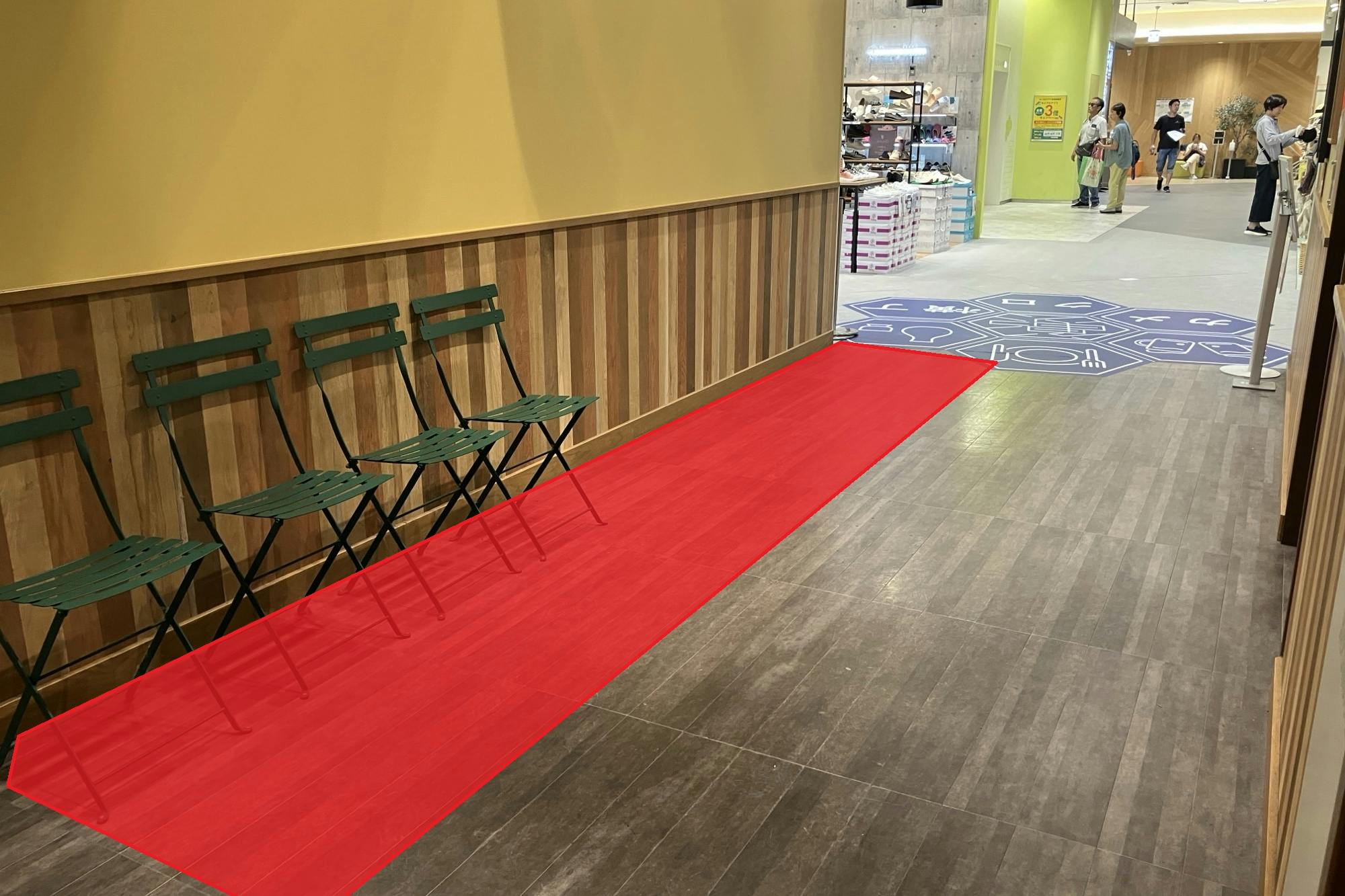 【KAMEIDO CLOCK】1F喫煙所前 電子タバコなどの販促プロモーションに最適な催事イベントスペース