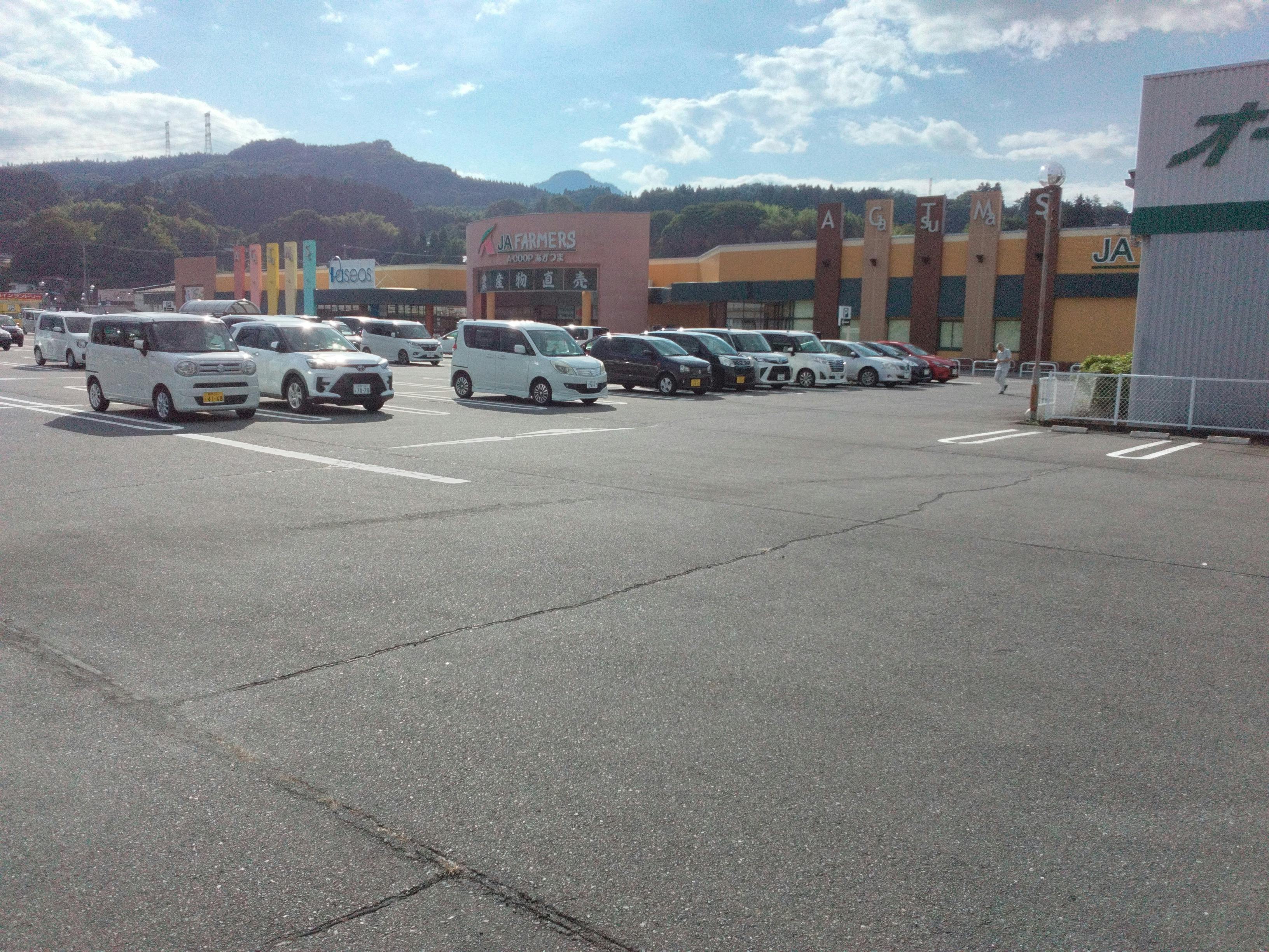 【JAファーマーズあがつま店】10/12（日）限定のJAまつり時の店舗前キッチンカースペースの画像