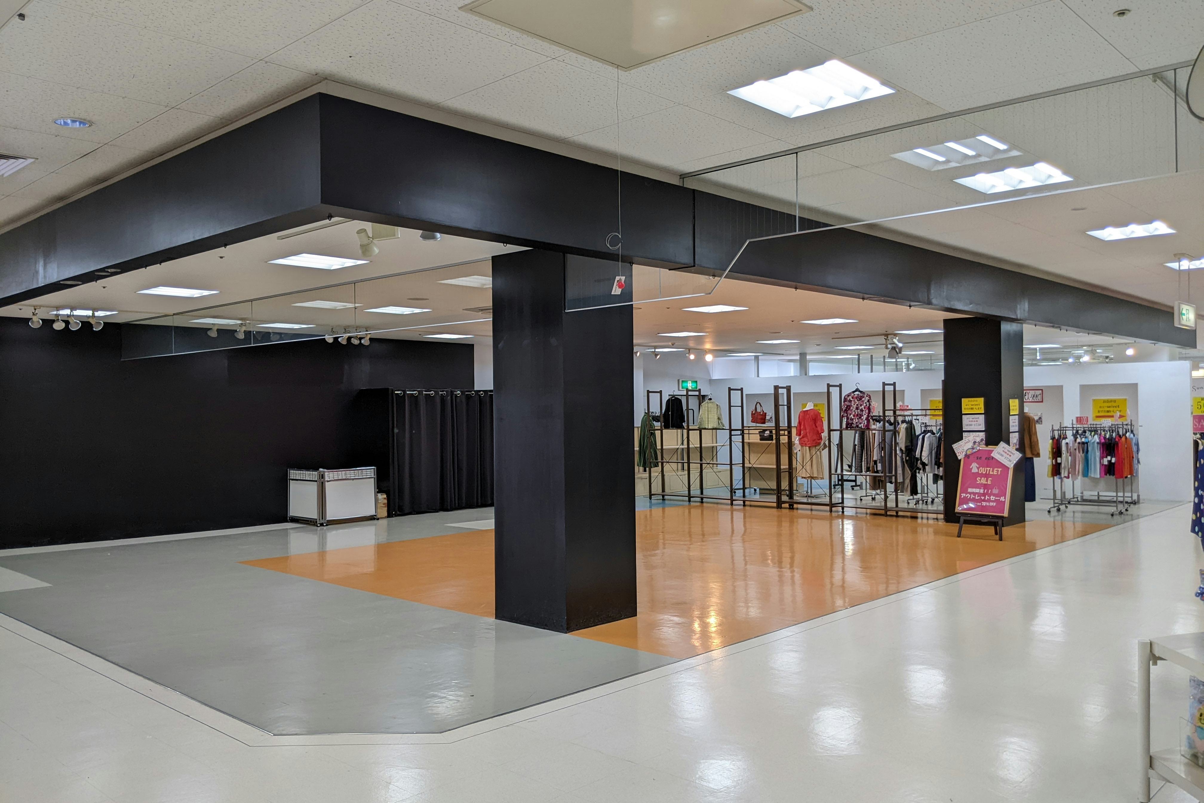 【ヨシヅヤ可児店】物販催事やポップアップストアに適した地域密着型商業施設の1階イベントスペース