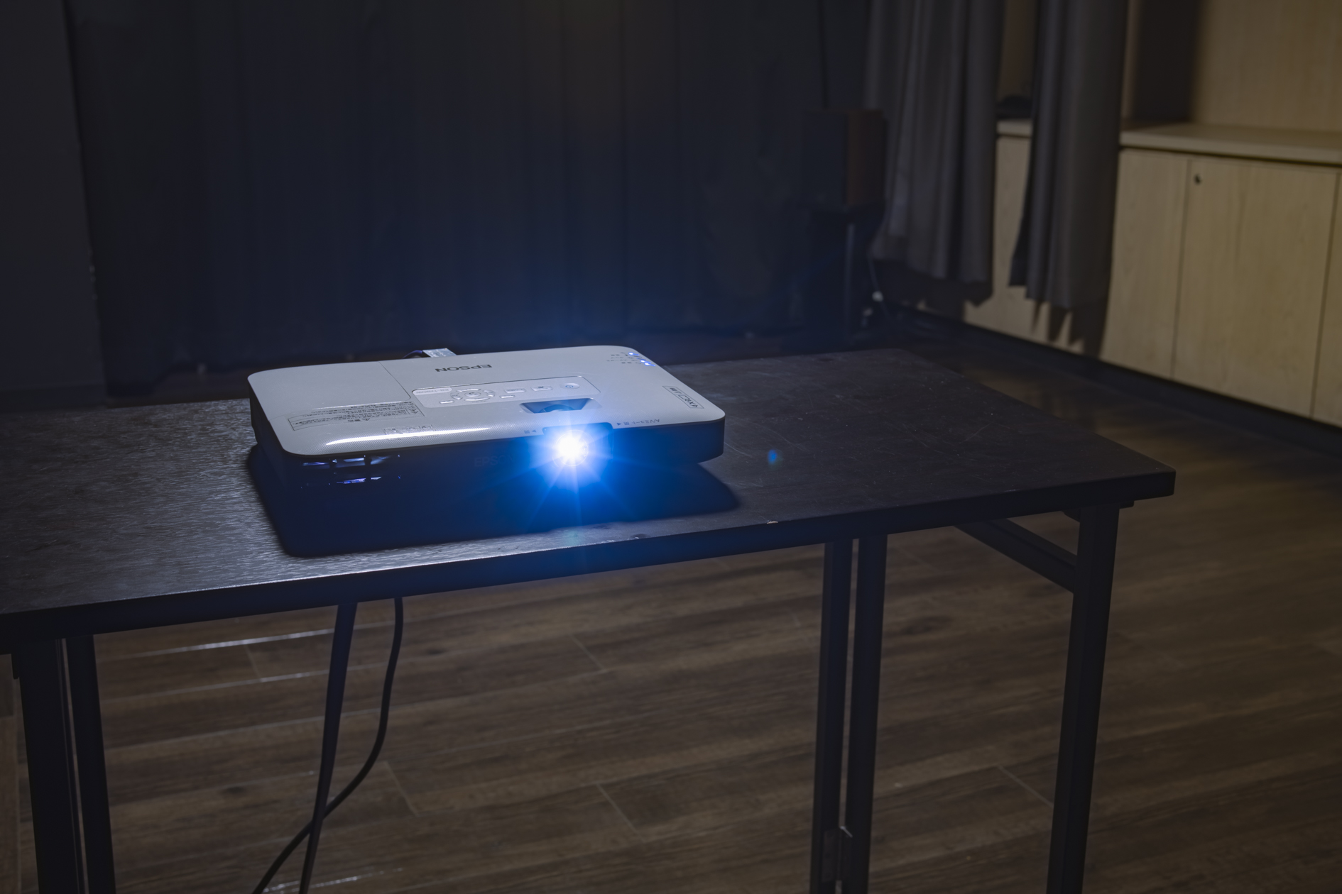 【祐天寺駅7分】展示会場やワークショップに最適な黒が基調のシックな防音室かつ充実の音響設備のあるイベントスペースの画像26