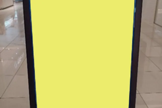 【イオンモール木更津】モールメディア広告 共用部サイネージ6基